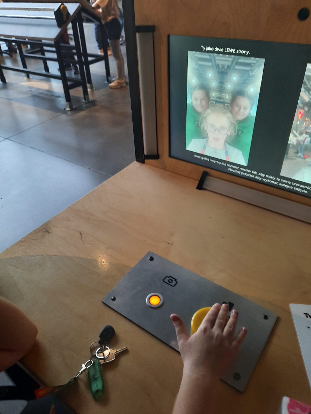 4277b1c9-c962-4651-ae78-5c56528f70cd