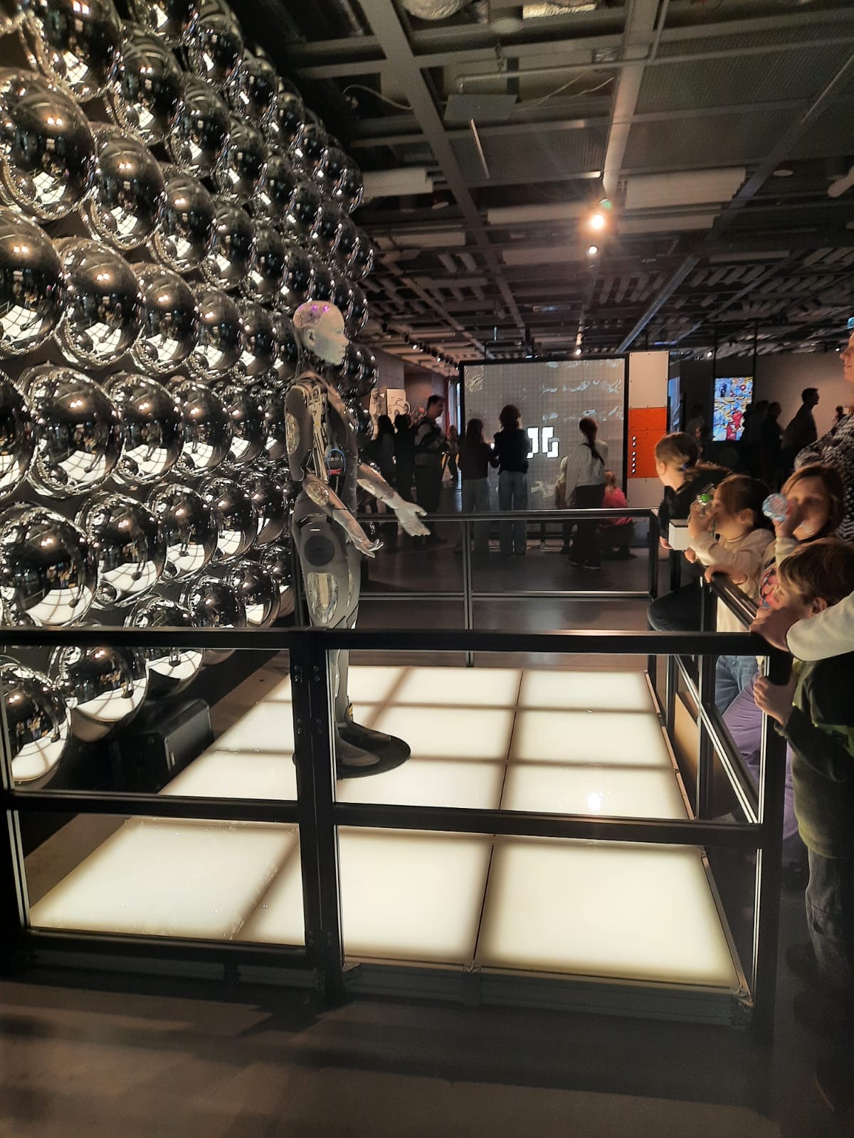 b068d68e-48fa-415d-9b32-b5802c9e1849